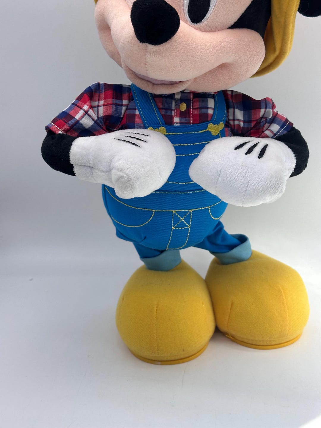 Disney Junior Mickey Mouse E i oh Farmer Singing Dancing Plush Toy 16 disney-junior-mickey-mouse-e-i-oh-farmer-singing-dancing-plush-toy-16