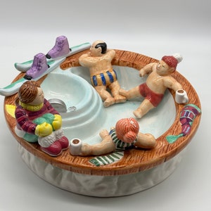 Vintage RARE Lotus 1995 Ski Lodge Hot tub Chip & Dip Ceramic Bowl