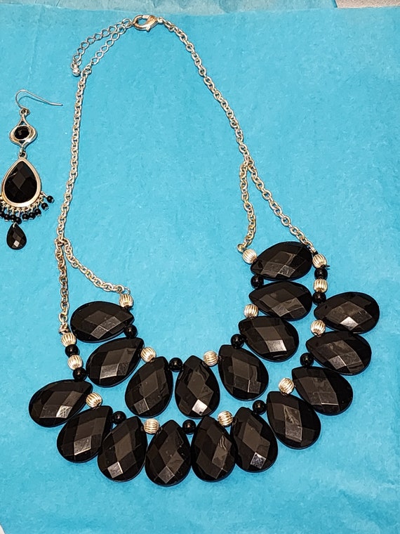 Black Waterdrop Double Layer Bib Statement Neckla… - image 4