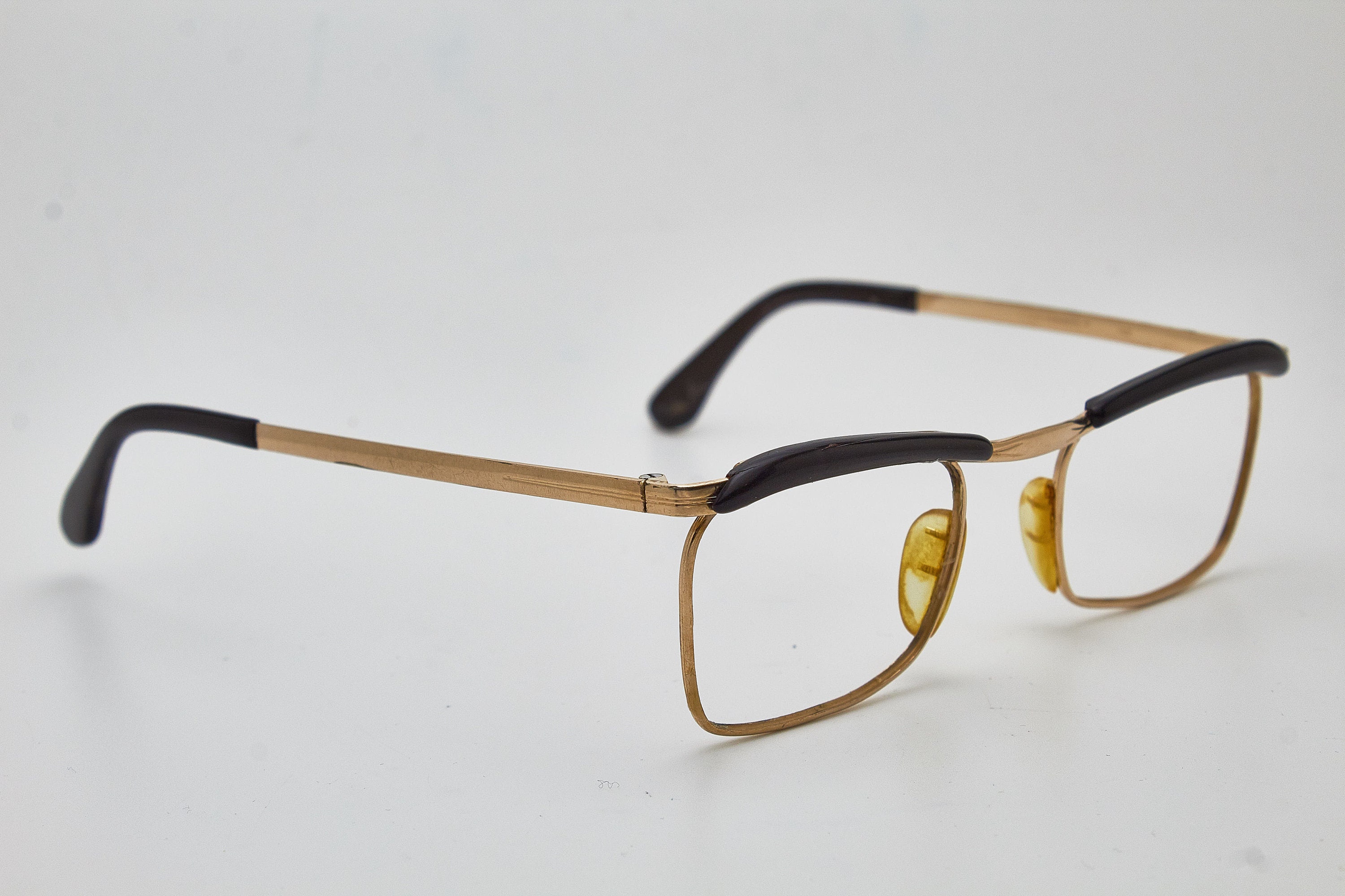 Louis Vuitton Sunglasses 18K Gold Frames Genuine Gray Lenses Very Rare Hand  Made