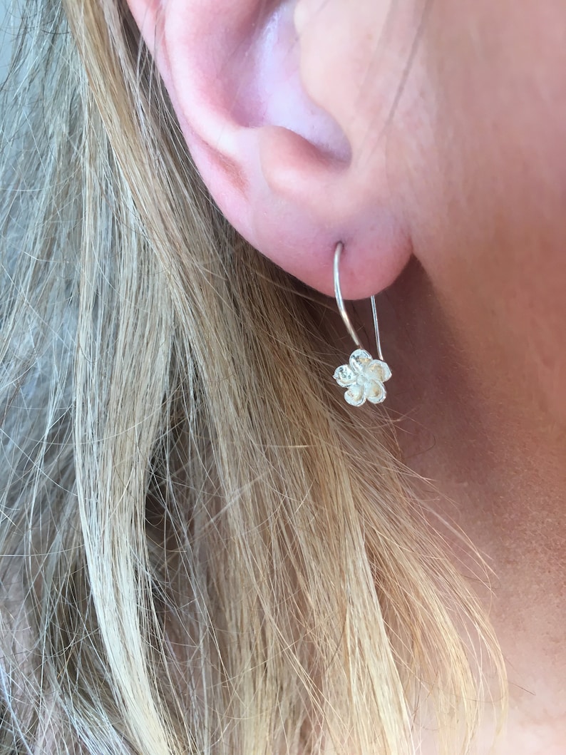 Sterling Silver Daisy Drop Earrings