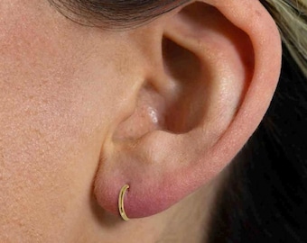 Boucles D'oreilles Créoles Dorées 9cm - Plaqué Or 9 Carats - Sans Nickel - Fermoir à Pression - Neuf Avec étiquettes