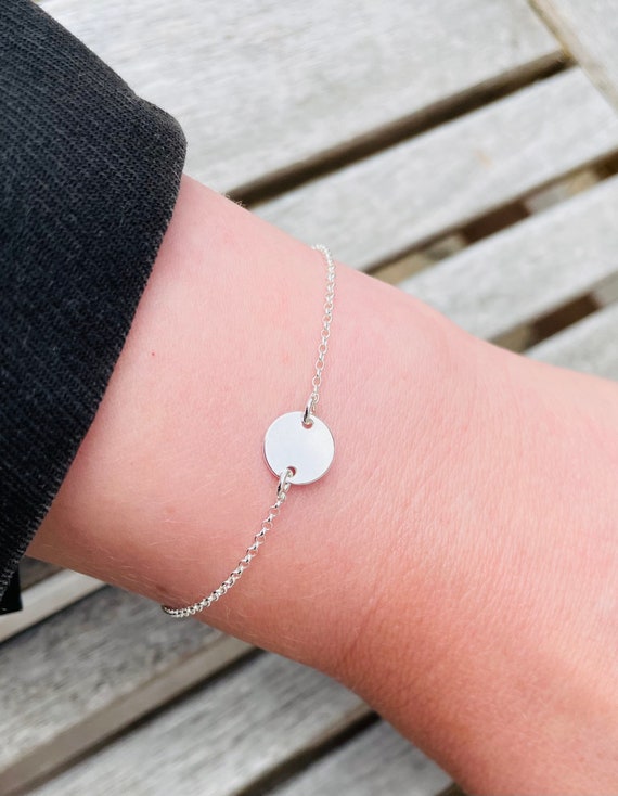 Sterling silver disc bangle Sterling silver disc bangle