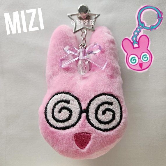 ALNST Handmade Alien Stage Mizisua Mizi Sua Plush Keychain