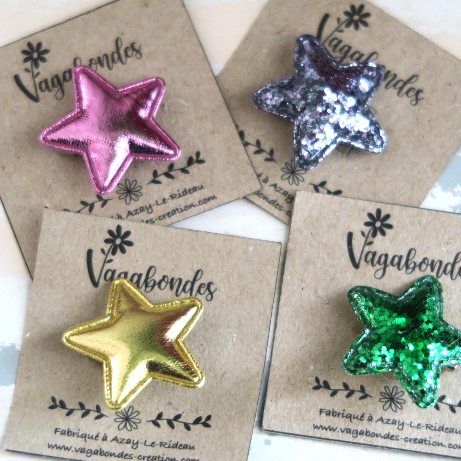 Broche Fantaisie En Métal Et Brillants - Modèle D'occasion En Bon état