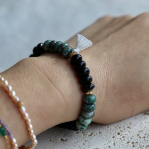 Black Agate and Qinghai Jade bracelet, Unisex Bracelet, Multi Gemstone Bracelet, Elastic gemstone Bracelet, Adjustable bracelet, Gift for he