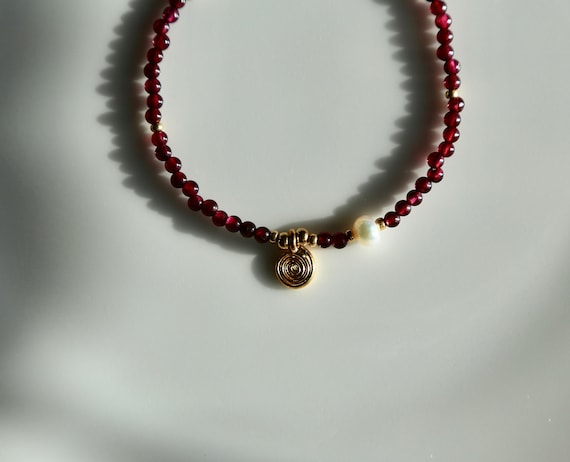 Garnet and pearl bracelet best sale
