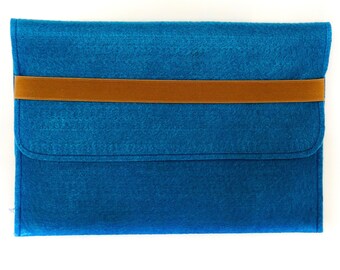 recycled plastic laptop case