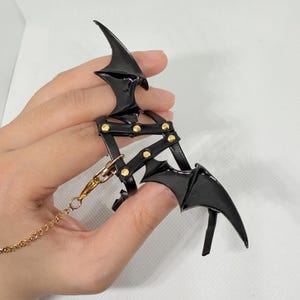 Bat Wing Reptile Harness with Leash, Adjustable Gecko Costume, Gothic Lizard & Small Pet Photo Prop