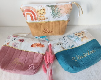 Pochette de toilette bébé personnalisé 100% fait main en France / idée cadeau de naissance personnalisé / cadeau noël personnalisé