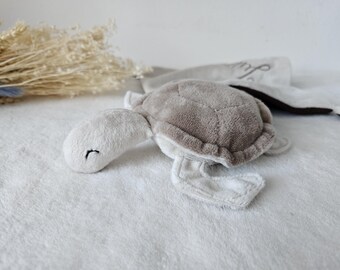 Handmade personalized baby turtle comforter made in France / Double gauze turtle comforter / Personalized baby gift idea