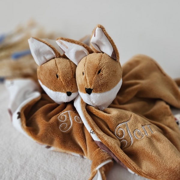 Doudou bébé renard personnalisé fait main en France / Doudou animaux double gaze / idée cadeau de naissance personnalisé