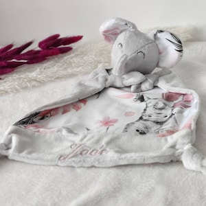 Doudou bébé éléphant personnalisé fait main en France/Doudou personnalisable/idée cadeau de naissance personnalisé/cadeau noël personnalisé