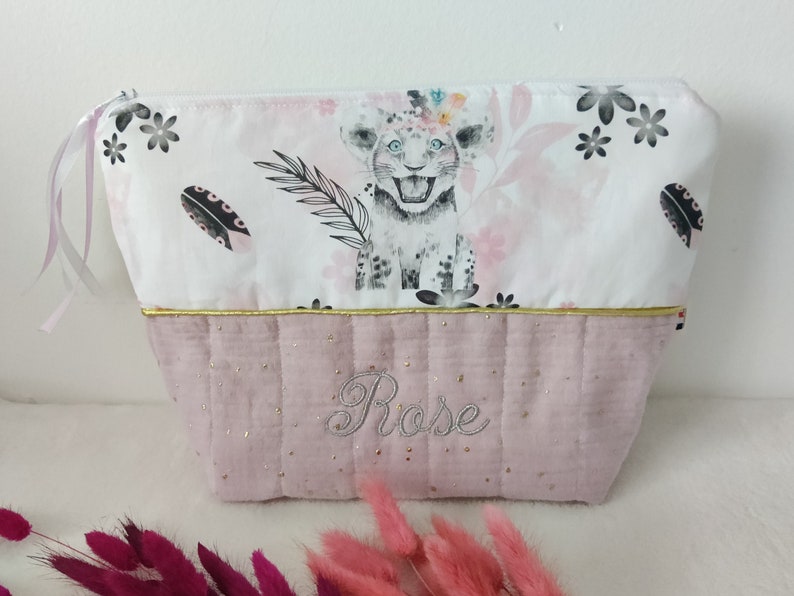 Pochette de toilette bébé personnalisé 100% fait main en France / idée cadeau / cadeau de naissance personnalisé image 5