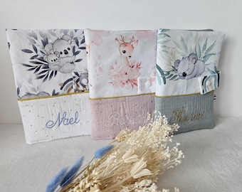 Protège carnet de sante double gaze bébé personnalisé bébé enfant / idée cadeau de naissance personnalisé