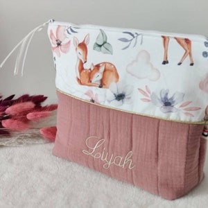 Pochette de toilette bébé personnalisé 100% fait main en France / idée cadeau de naissance personnalisé / cadeau noël personnalisé image 2