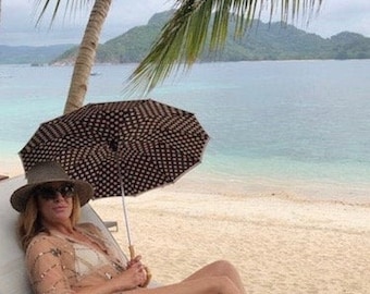 CHIC Mocha Polka Dot with curved bamboo handle - COMPACT