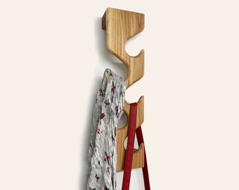 Vertical space saving coat & bag rack - Hat rack - Towel rack - Solid oak - Wall Mounted - Wall Art