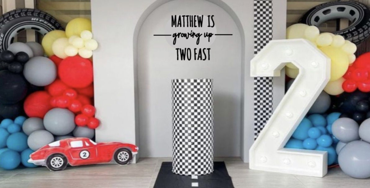 Decorazioni Tema Corsa Kit Completo Decorazioni 2° Compleanno Tema Auto Da Corsa - Palloncini, Sfondo, Tovaglia Decorazioni Torta Cupcake