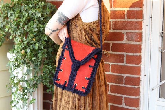 Vintage 1970s Handmade Leather and Crochet Bag - image 1