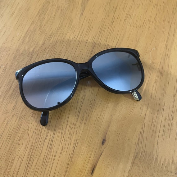 Vintage Sunglasses - Retro Browline Style Shades … - image 1