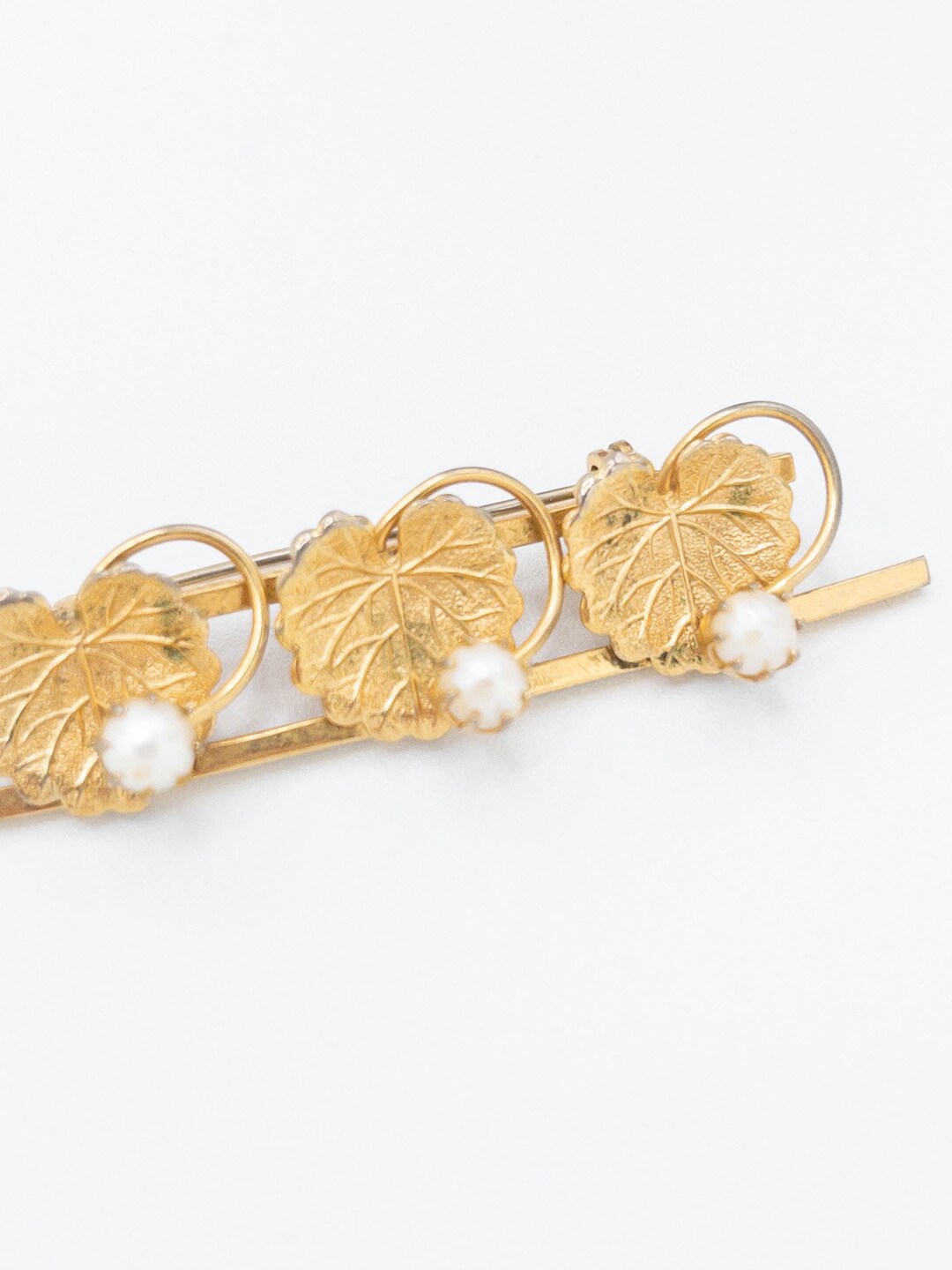 Vintage Brooch/pin Leaves With Pearls Made in the 1970s/ Etsy