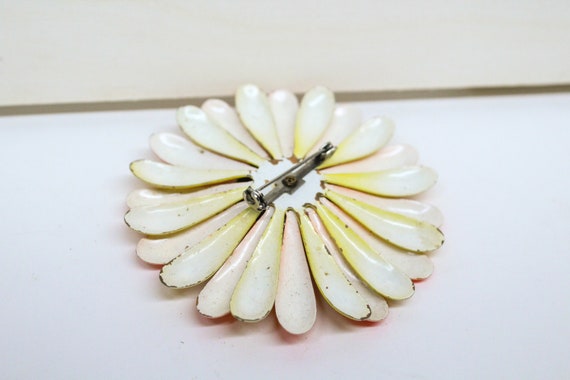 Vintage Metal Flower Pin/ Button - Polka Dot Dais… - image 5