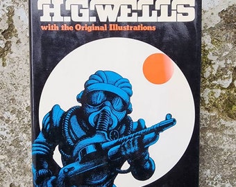 The Collectors Book of Science Fiction by H.G. Wells: with the Original Illustrations by Alan K. Russell H.G. Wells. Castle Books. 1978.