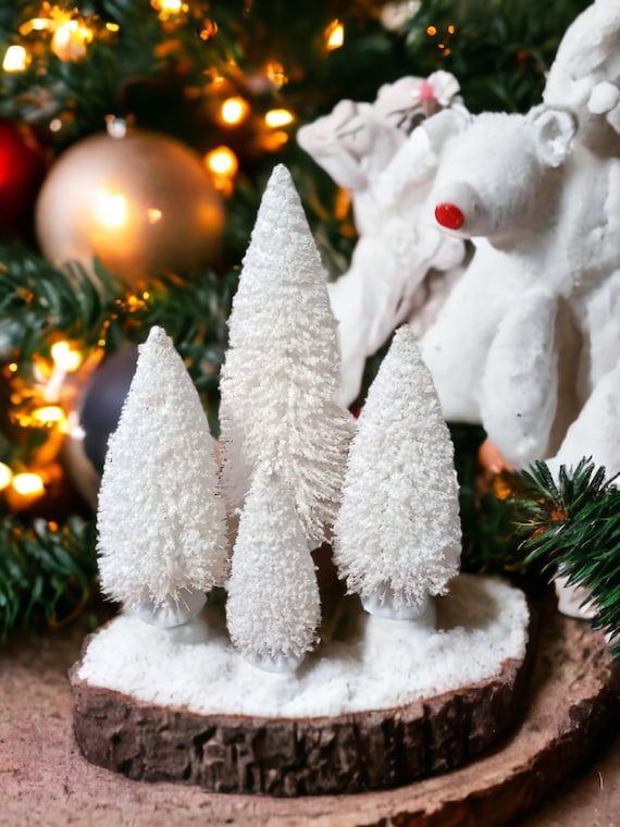 Snowy Pure White Mini Artificial Christmas Trees, Small Christmas Trees,  Halloween Display, Miniature Christmas Trees, Bottle Brush Trees 