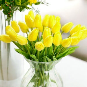20 piezas de arreglo de tulipanes de toque real, pieza central de tulipanes, tulipanes falsos, flor del día de San Valentín, tulipán artificial, pieza central de boda, tulipán falso yellow
