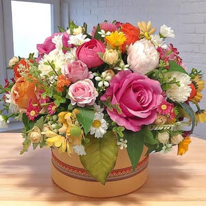Handmade Silk Flower Arrangement in Hat Box: Orange & Pink Decor