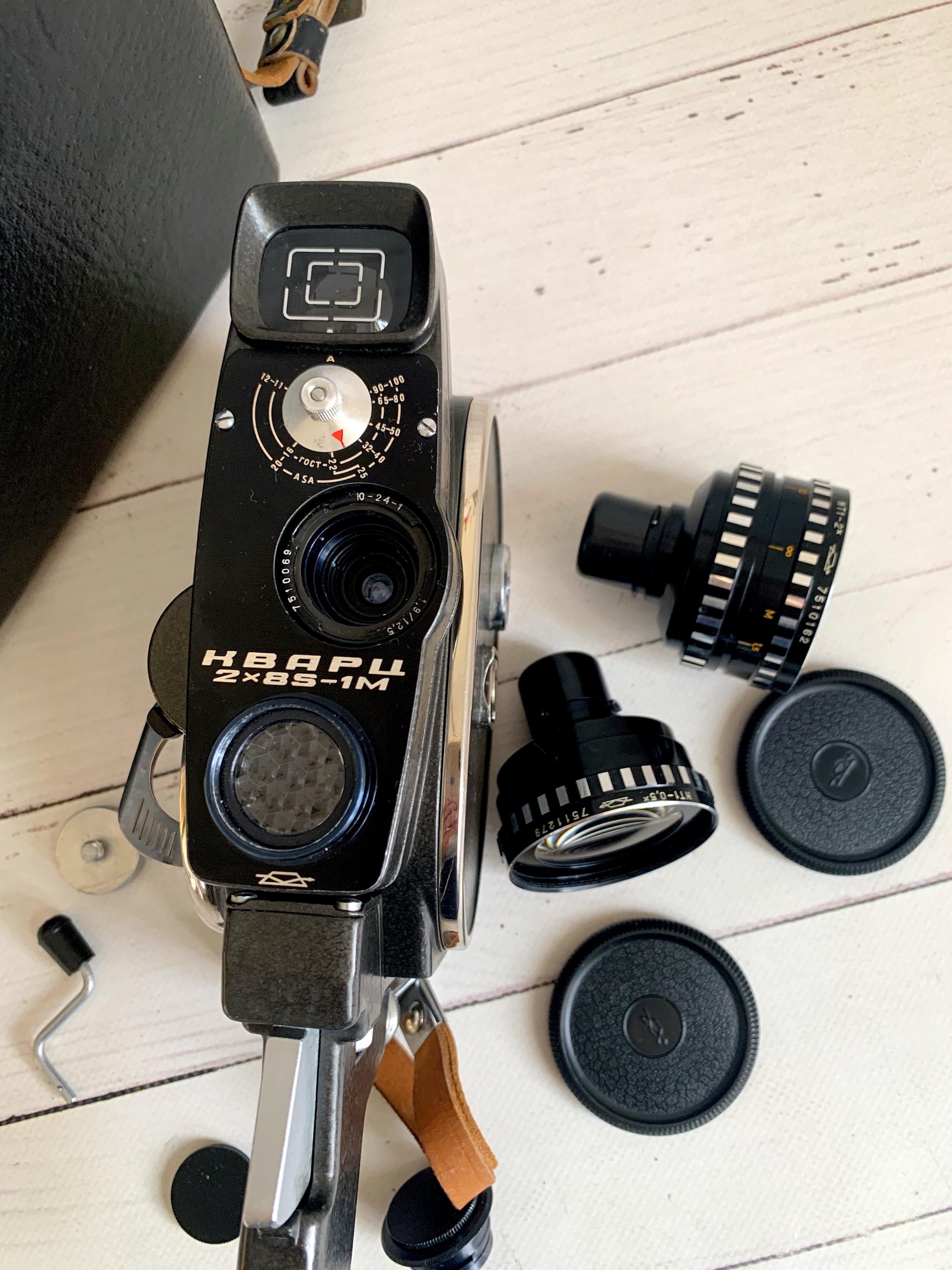 ビンテージ映画カメラ Quarz 2x8S-1 M 動作確認済み 狭角フィルム