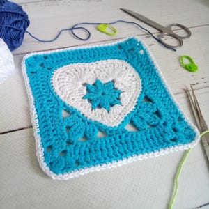 Patrón de posavasos de crochet, agarradera de corazones cuadrados de la abuela, aplique, bonito motivo de corazón de crochet, posavasos para taza caliente, posavasos para bebidas, funda de cojín