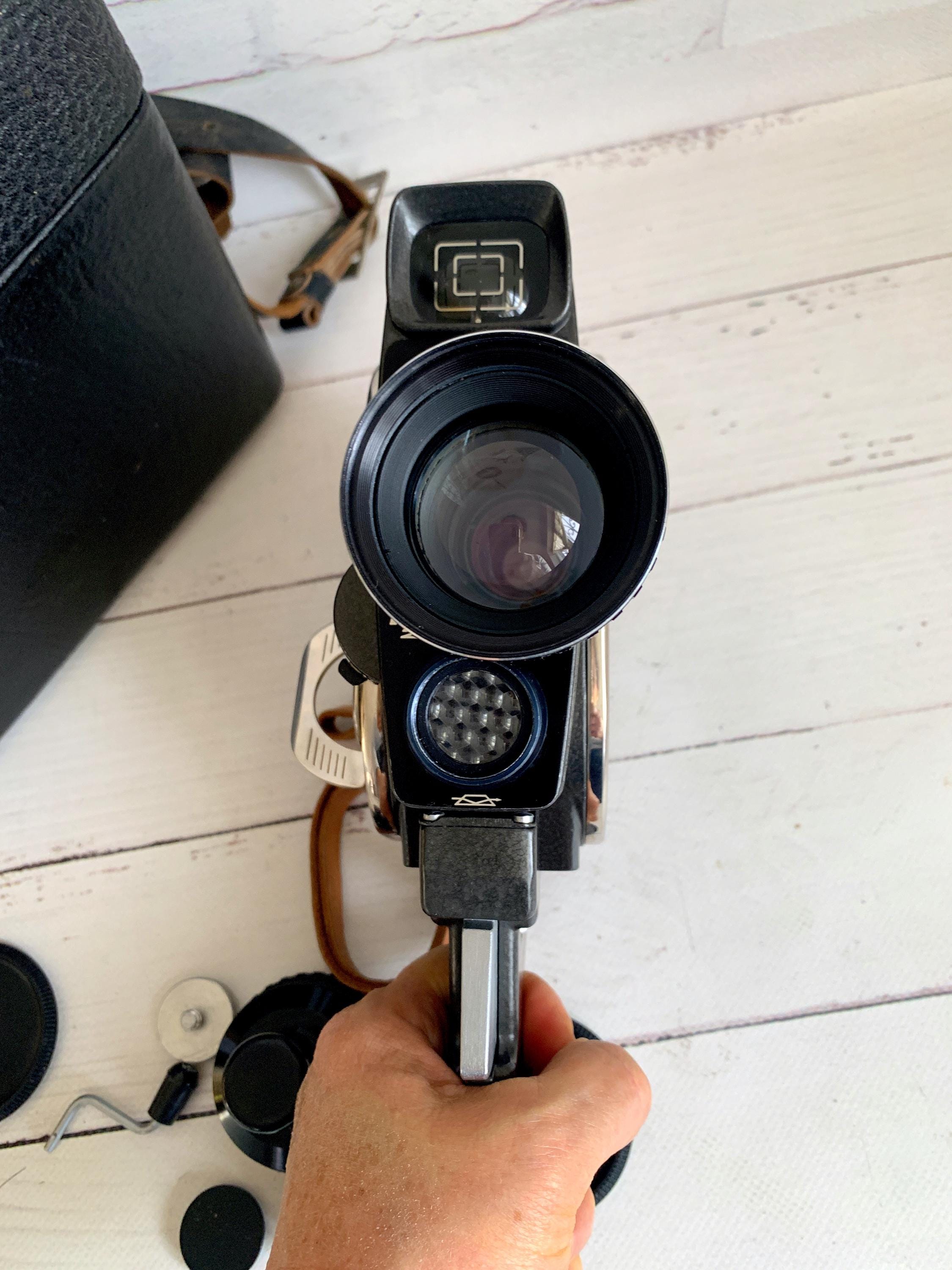 アンティーク カメラ ① ビンテージ映画カメラ Quarz 2x8S-1 M 動作確認済み 狭角フィルム