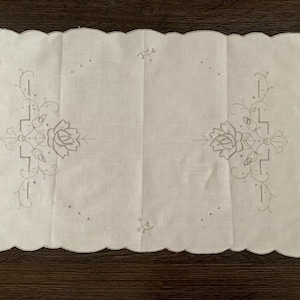 Vintage Platzdeckchen aus Baumwolle 22.4x15"/ 57х38cm Kein Defekt