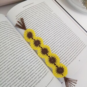 Patrón de marcapáginas de crochet con girasoles, pulsera, diadema de verano, regalo para amantes de los libros, flores de crochet sin hilo roto, soporte con Ucrania