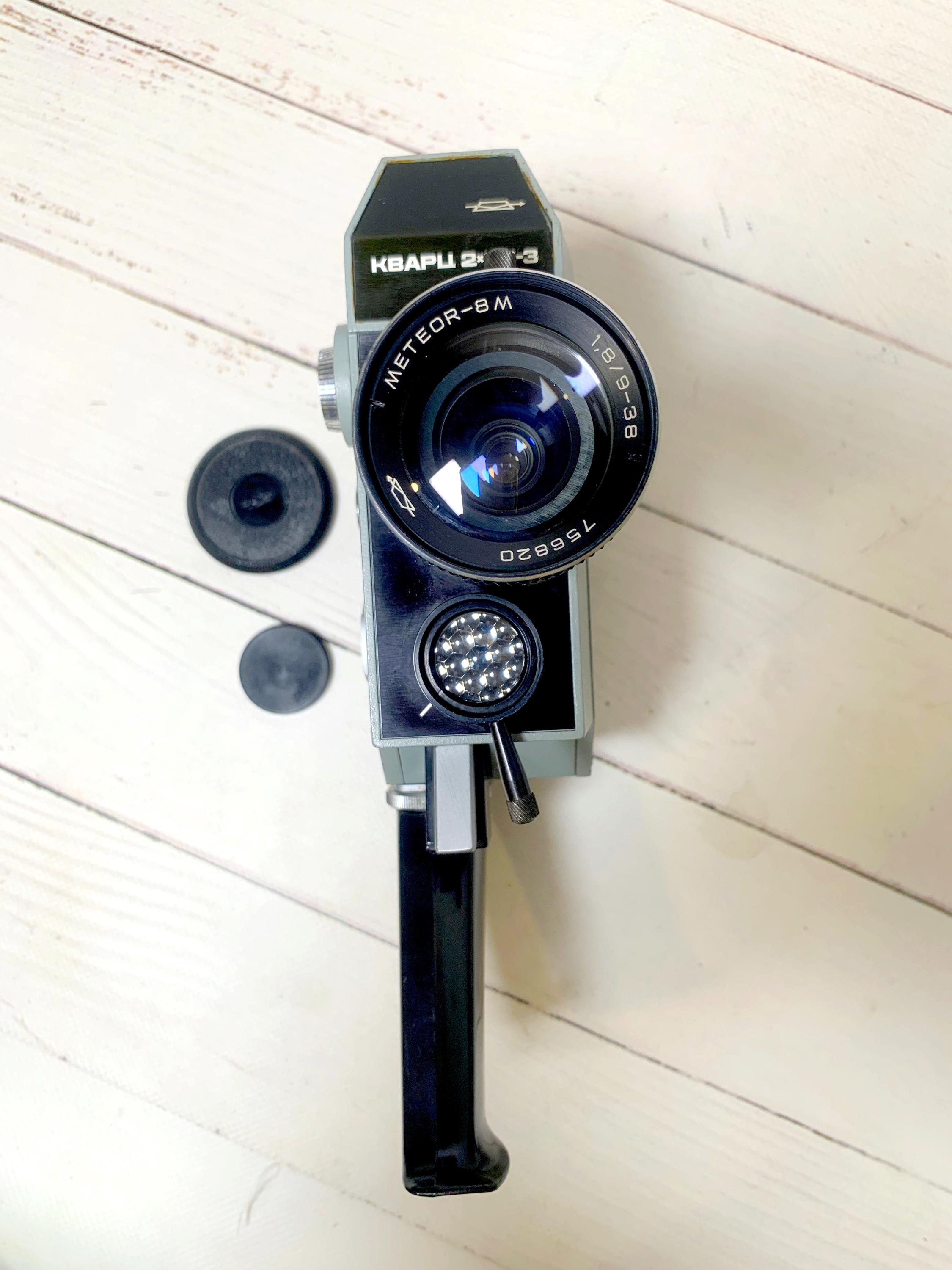 ビンテージカメラ il_fullxfull.7194224741_lig4.jpg