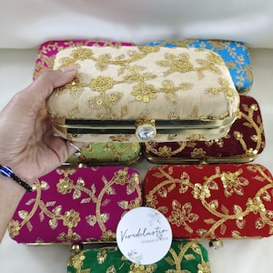 Clutch Bag Velvet Hand Purse Embroidery Bridal Handbag Bridesmaid Gift Wedding Favor Small Party Gift Birthday Present Elegant Accessory