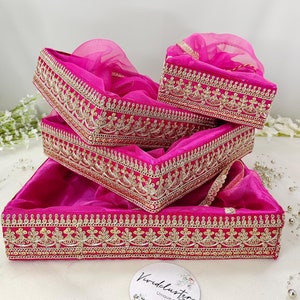 Elegancki kosz upominkowy na ślub na każdą okazję, prezent specjalny Muh Dikhai w islamskim języku pendżabskim/Lohri-Haldi, akcesoria, kosze