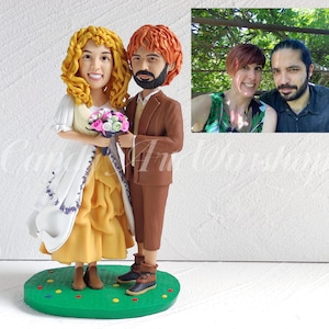 Custom Rustic Wedding Cake Topper, Couple Bobble Head Custom, Personalized Handmade Unique Gift for Anniversary, Wedding or Valentine&#39;s Day