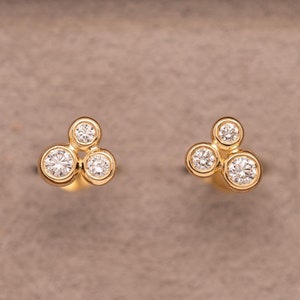 MORGENTAU Ohrstecker Zart Diamant 333 585 750 Gold Brillant feine Ohrringe personalisiert Goldschmied Massiv Echtgold Geschenk für sie Braut