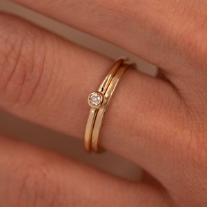 Anillo de oro martillado plano, finamente martillado, sólido, sostenible, oro 333, 585, 750 (8k, 14k, 18k), anillo apilable, anillo de compromiso de orfebrería imagen 5