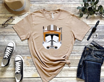 T-shirt avec casque Commander Cody | Chemise Star Wars | 212e | Commandant Cody | La guerre des clones | Cadeaux Star Wars | PrintsbyPorkins