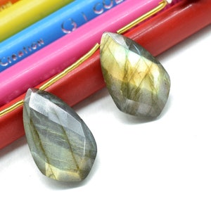Labradorite Faceted Fancy Pear Shape Briolettes, 12x20mm Fancy Pear Beads,Labradorite Fancy Beads,Labradorite Briolettes,Fancy Faceted beads