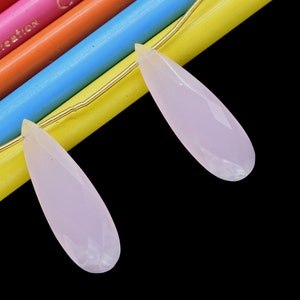 Natural Pink Chalcedony Long drop 10x30mm Briolettes, Side drilled Briolette, Tear Drop Briolettes, jewelry supplies, Top Quality Briolettes