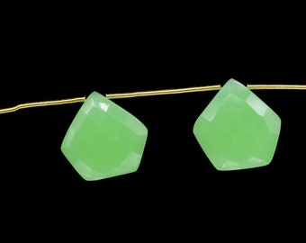 Chrysoprase Faceted Fancy Shape Beads,Jewelry Making Supplies,Fancy Shape Briolettes,Side Drill Beads,Briolettes,Chrysoprase Faceted Beads,