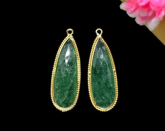 Green Strawberry 10x30mm pear shape Pendant,Strawberry Faceted Charms Connector Jewelry,Green Strawberry Gold Plated Single Bail bezels,Gift