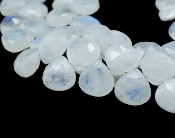 Rainbow Moonstone 10mm Faceted Heart Shape Beads,Moonstone Heart Shape Briolettes,Moonstone Jewelry Bead,Moonstone bead,Moonstone Briolettes