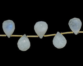 Piedra lunar arcoíris natural, briolettes en forma de gota de 10 x 13 mm, gema calibrada, briolettes facetadas en forma de pera, cuenta de piedra lunar, fabricación de joyas en forma de gota, regalo.
