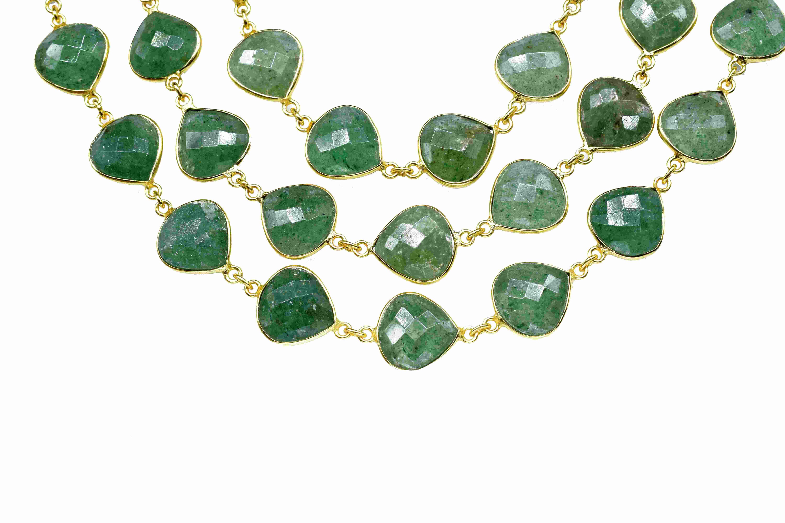 グリーンストロベリーぷっくりハートNo.1257 グリーン ストロベリー クォーツ ハート型 ベゼル チェーン、12 mm